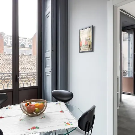 Appartamento Con Tetti Affrescati A Catania Centro Exterior foto